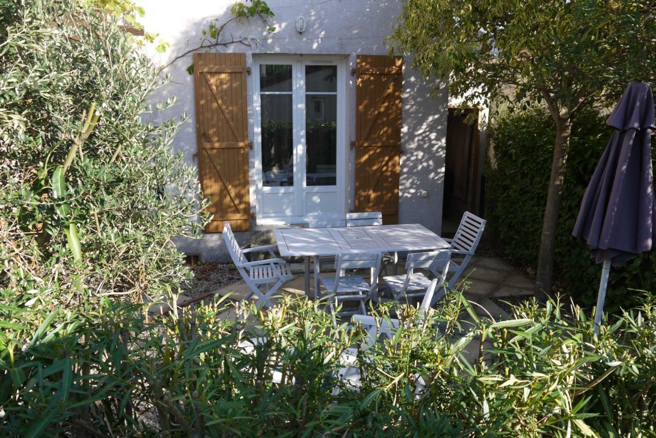 Aigues-Mortes Villa Pres Des Remparts Exterior foto